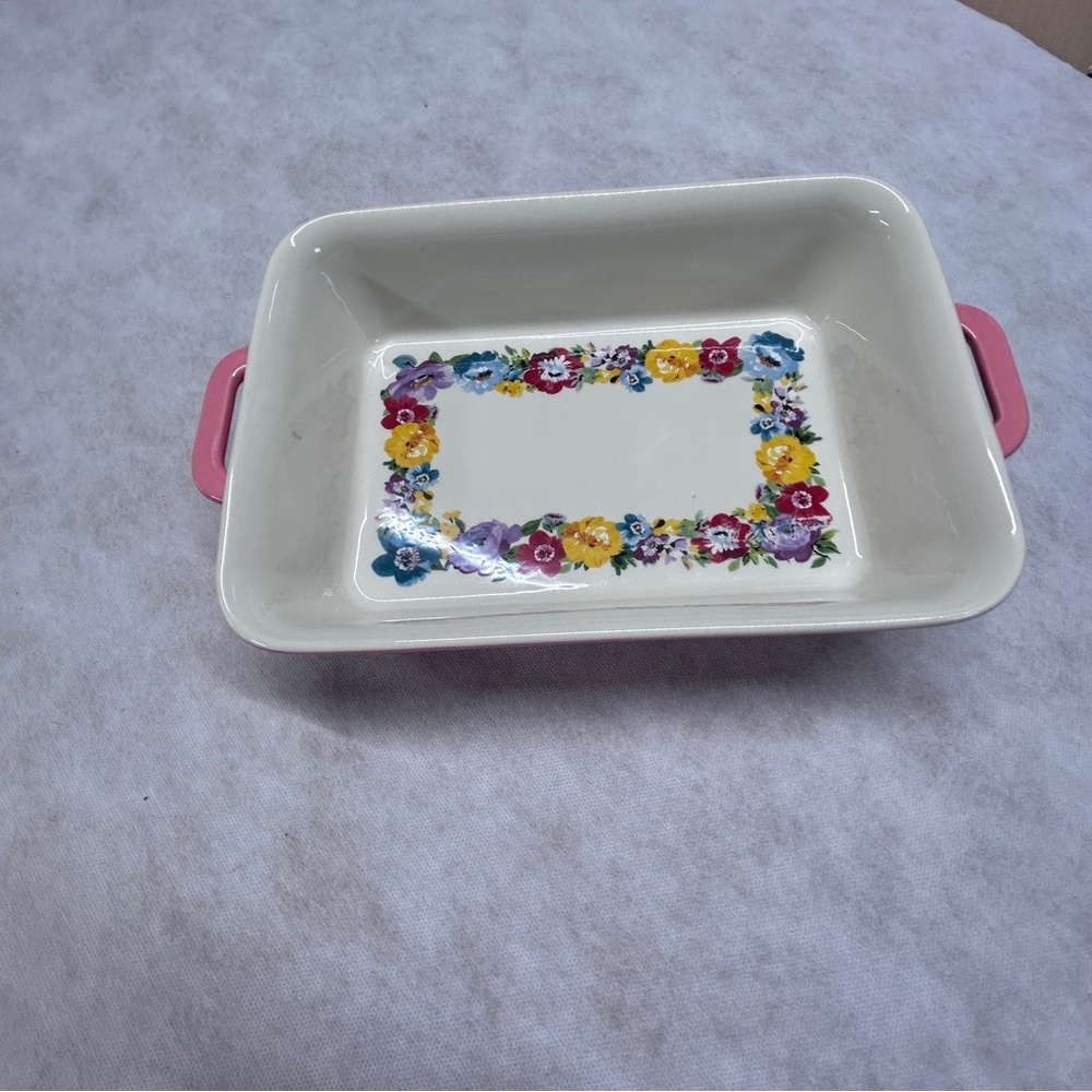 The Pioneer Woman Pink Stoneware DishSweet Romance Blossoms Pattern 7”x10”